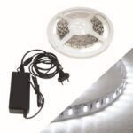 ΛΕΝΤΟΤΑΙΝΙΑ 5Μ 24W IP20 ΨΥΧΡΟ ME ΤΡΟΦΟΔΟΤΙΚΟ BLISTER