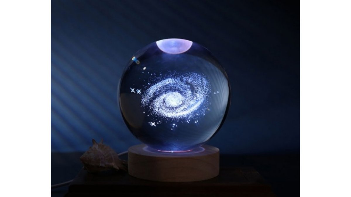 69c51afd506e0e6b8e821de8 ΛΑΜΠΑ CRYSTAL BALL GALAXY LARGE 10cm - Image 1